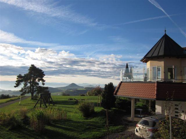 Hegaustern Engen Exterior foto